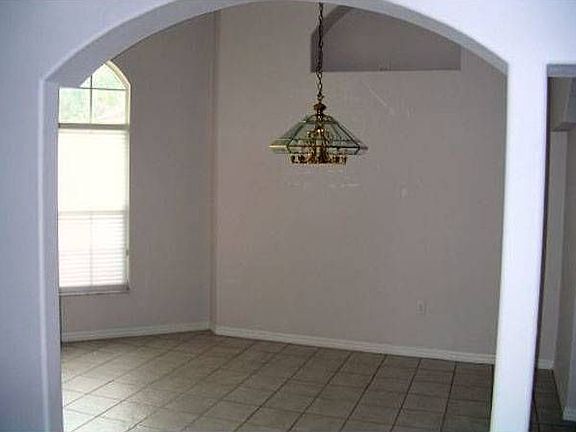 4th image of 336 Reserve Dr