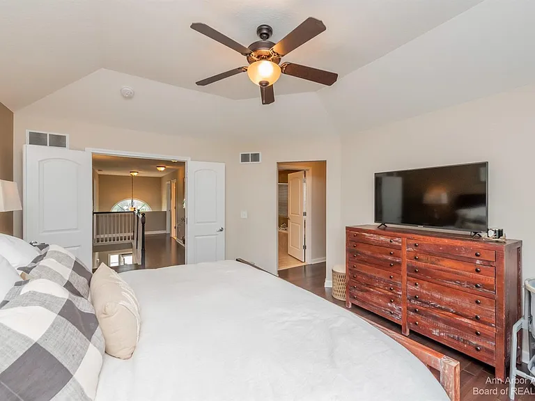 51152 E Bourne Ter — Photo 26