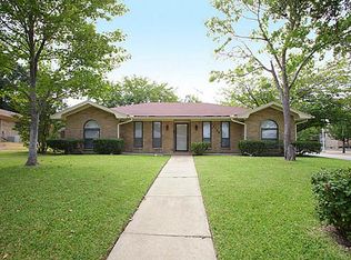 2100 Forestcrest Dr, Plano, TX