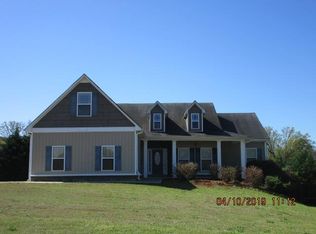 208 Point Ridge Ct, Temple, GA 30179