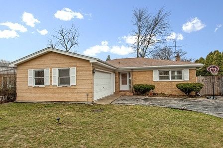 1st image of 411 Sunset Dr