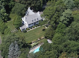 128 Heather Dr, New Canaan, CT 06840