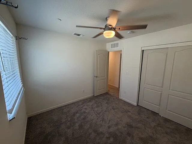 4265 Freemark Ave — Photo 13