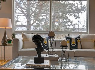 4 Yetta Shepway, Toronto, ON M2J1X9
