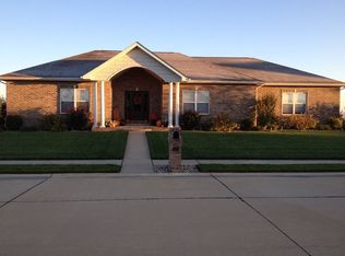 9633 Teal Ct, Mascoutah, IL 62258