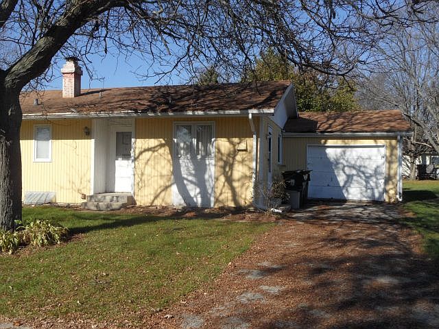 1st image of 1202 Pine St
