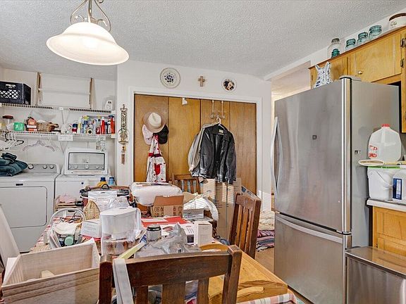 3rd image of 175 Zenith Drive