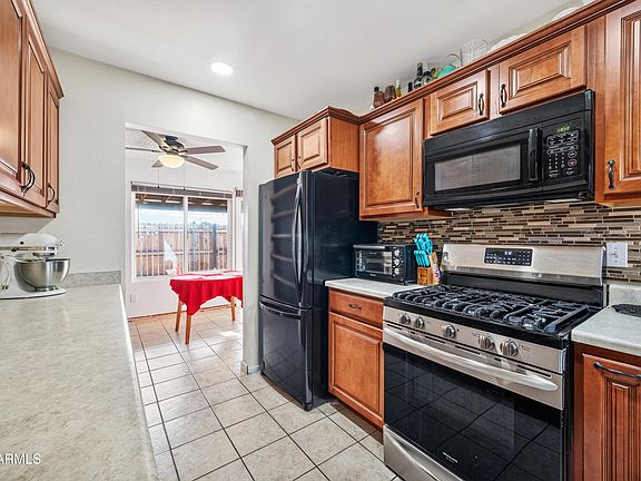 4th image of 4308 PLAZA Vista #A