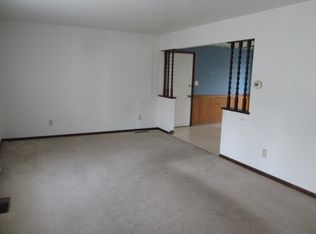 27479 Lamplighter Ln, Elkhart, IN 46514