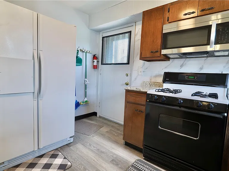 5727 Rural St #2 — Photo 13
