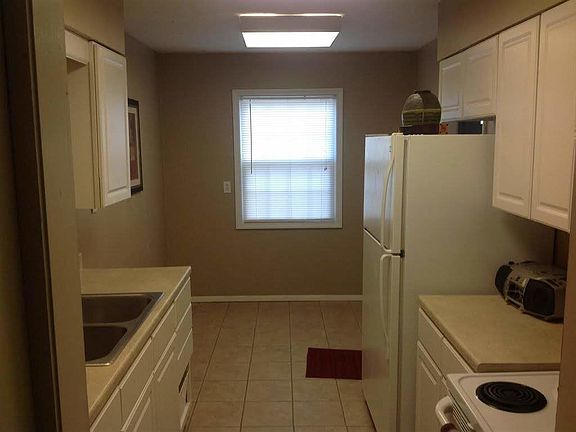 5th image of 2605 N Janney Ave
