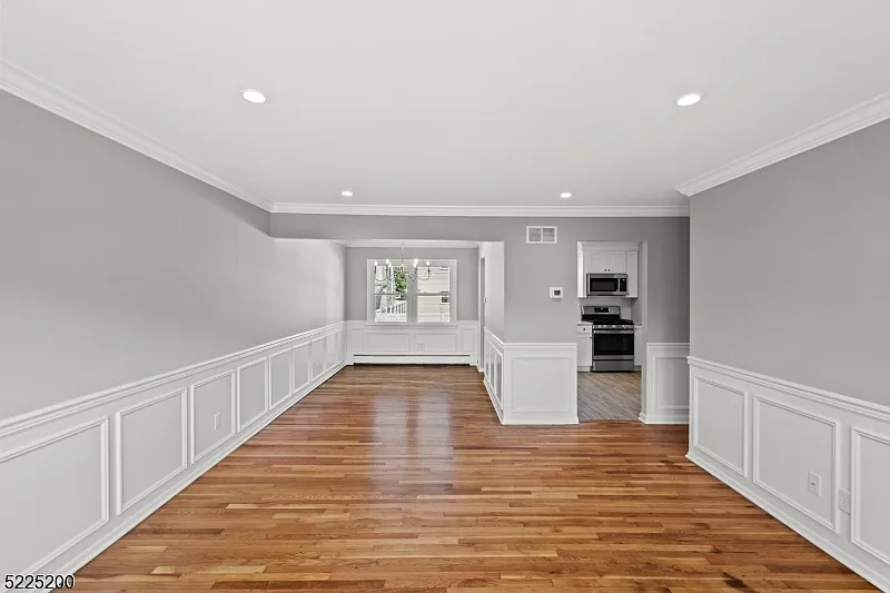 3 bed, 2.0 bath, $3,100 — Photo 4