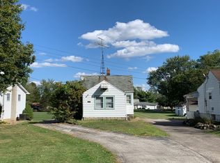 245 N Raccoon Rd, Austintown, OH 44515