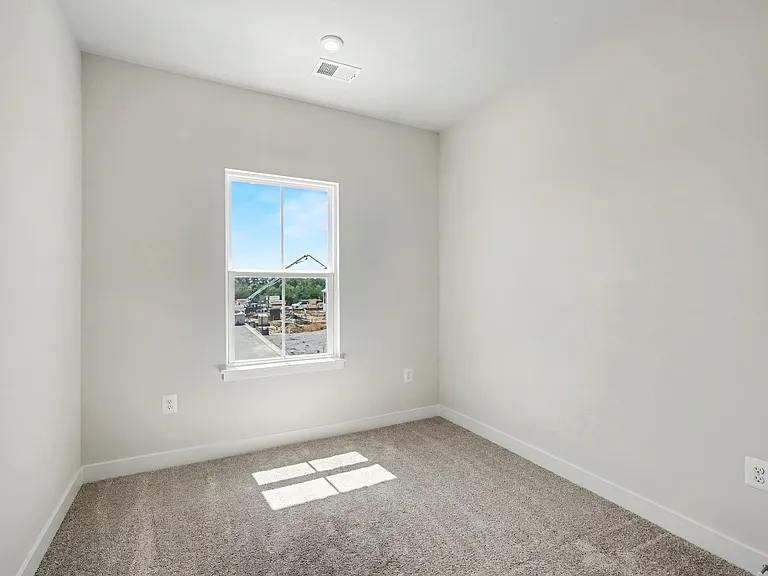 9177 Edenderry Dr — Photo 3