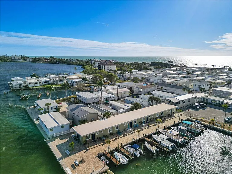 3740 Gulf Of Mexico Dr #114 — Photo 53