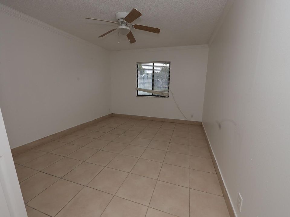1st image of 7863 Tam Oshanter Blvd #7863