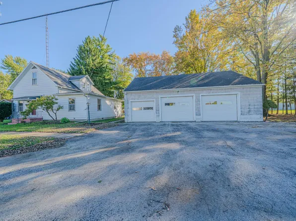 121 Broad St, Oak Harbor, OH 43449