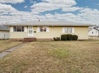 24651 Russell Ave, Euclid, OH 44123