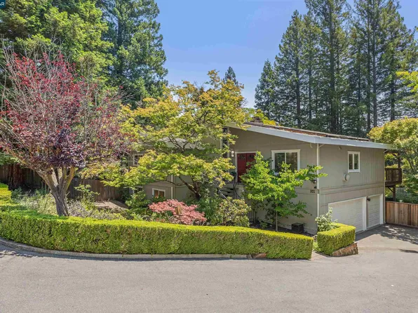 901 Carol Ln, Lafayette, CA 94549