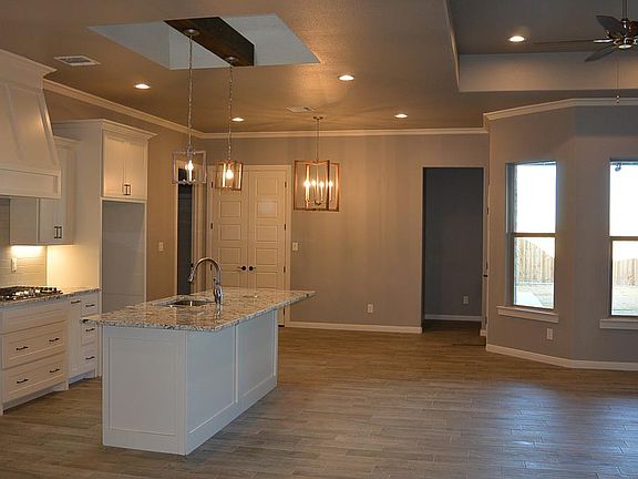 4th image of 5110 Trenwood Dr