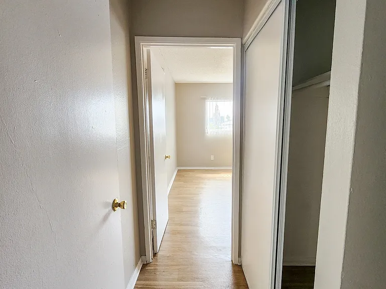 Saticoy Gardens — Photo 20