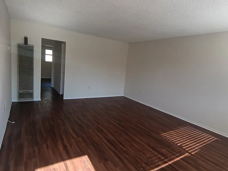 7831 Ellis Ave #4 — Photo 6