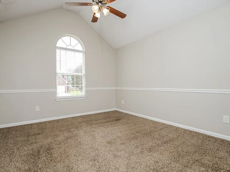 153 Bellington Dr — Photo 13
