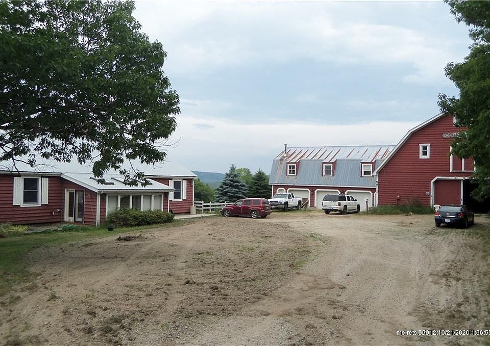 2nd image of 28 Sunset Ridge Ln