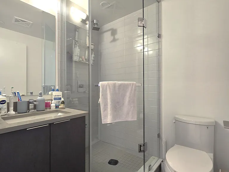 2033 Kennedy Rd #1206 — Photo 10