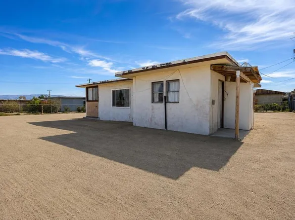 13765 Fremont St, Trona, CA 93562