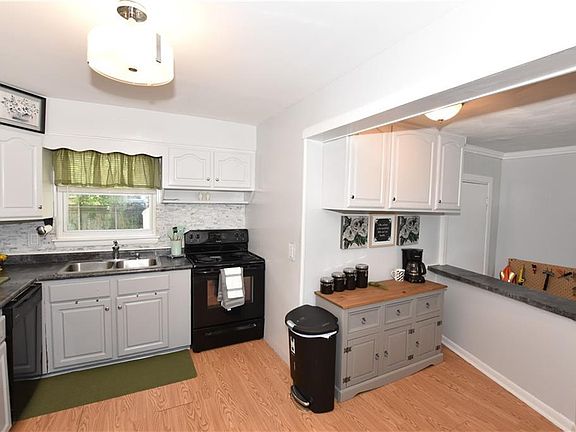 5th image of 5740 Andrea Dr
