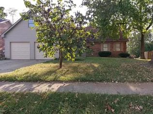 479 Woodview Dr, Lexington, KY 40515