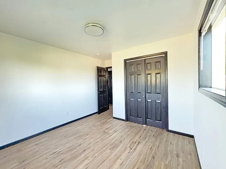 Remodeled 2 Bed, 1 Bath in a Convenient Central Location — Photo 31