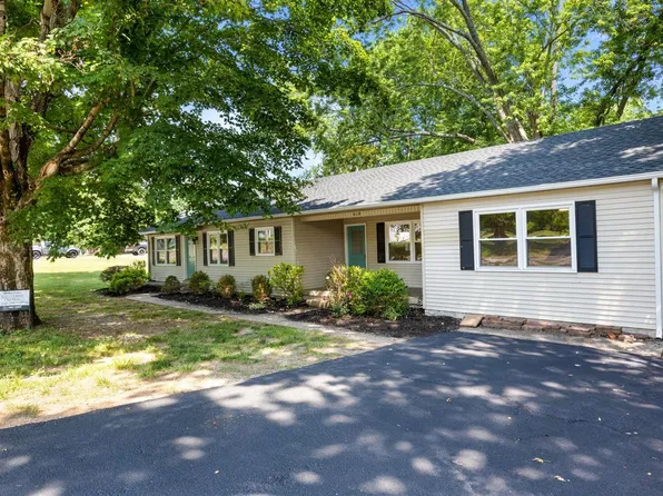 618 Glen Lily Rd, Bowling Green, KY 42101