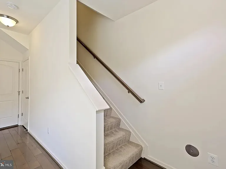 18320 Woodhouse Ln — Photo 6