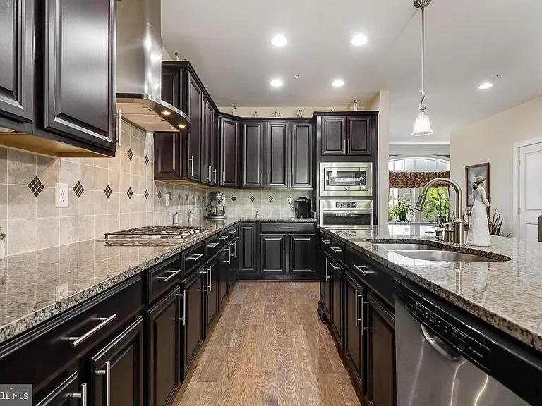 5241 Stream Bank Ln — Photo 4