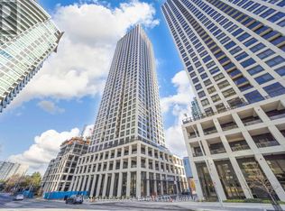 30 Elm Dr W #403, Mississauga, ON L5B 0N6