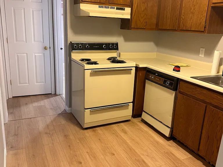 20 Wolf Rd #C57 — Photo 8