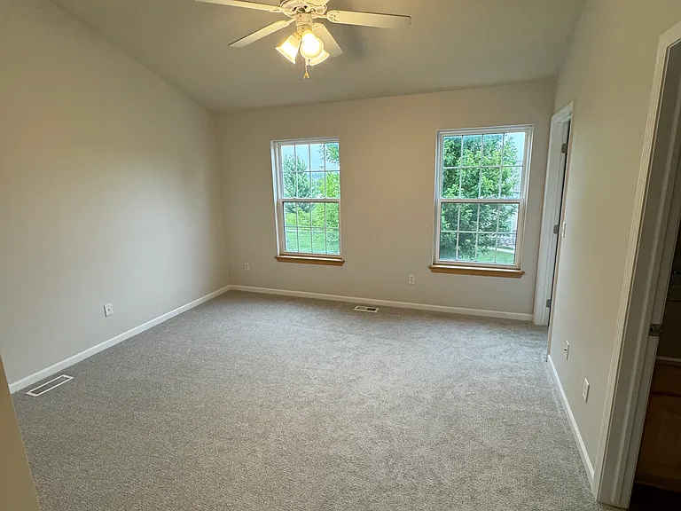 3025 SW White Birch Dr — Photo 11