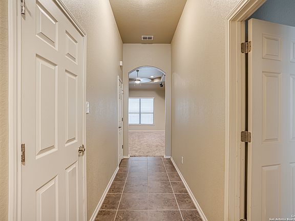 5th image of 1315 ORIOLE CT