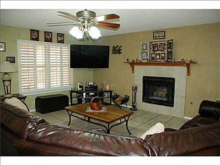 2nd image of 11309 Loma Royal Pl