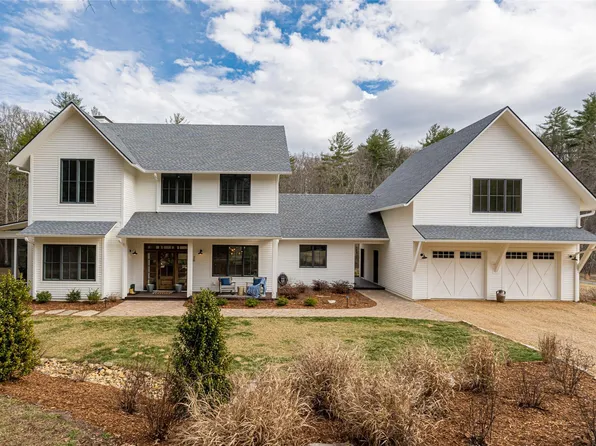 26 Brookridge Ln, Asheville, NC 28805