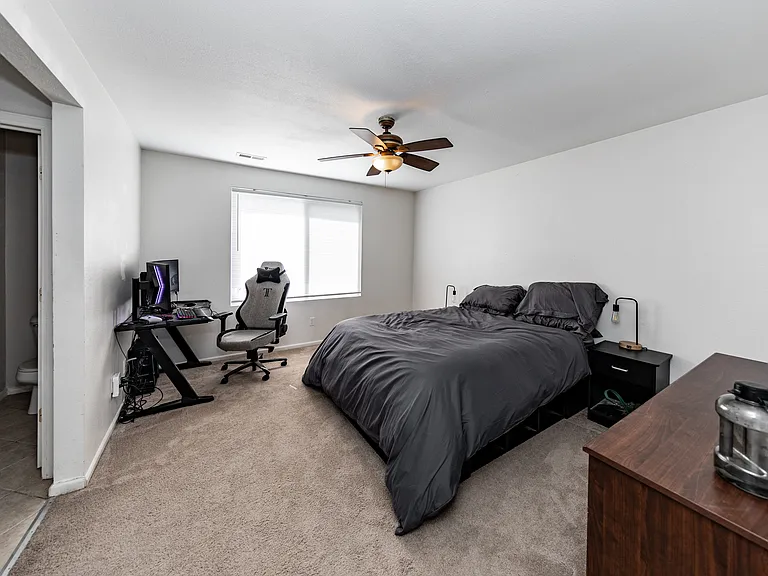 4335 Brush Creek Rd — Photo 30
