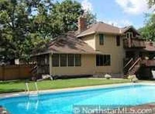 2821 Lake Diane Ct, New Brighton, MN 55112