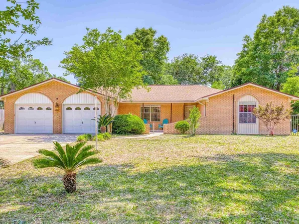 7811 Hearthstone Cir, Pensacola, FL 32506