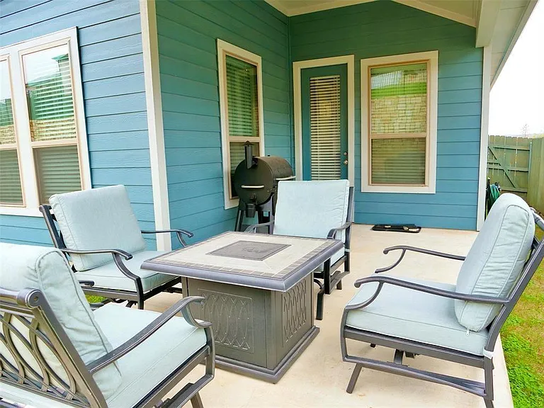 9621 Evening Canopy Dr — Photo 36