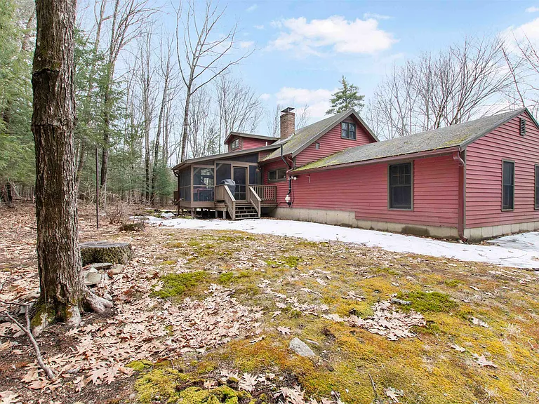 242 High Haith Rd — Photo 3