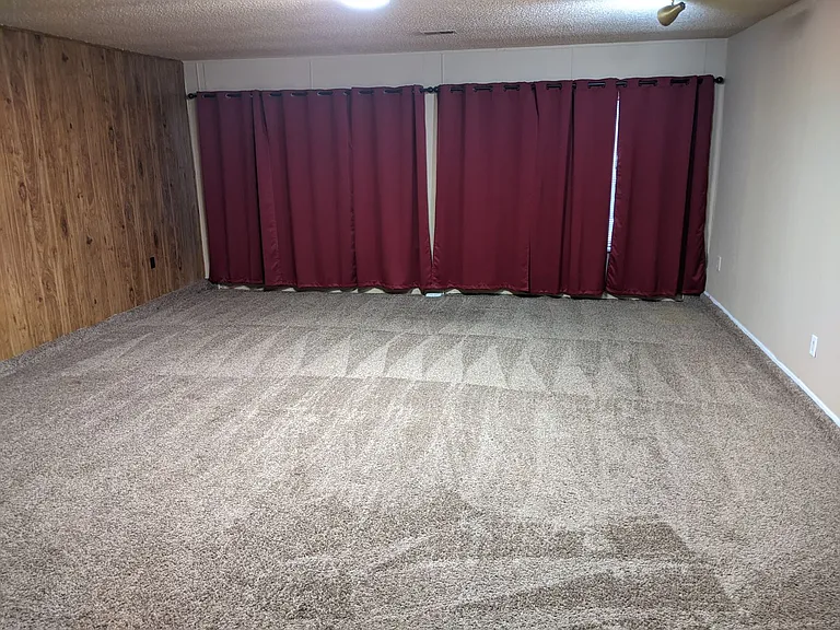 4702 Green Hollow Dr — Photo 2