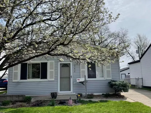 27074 Nanton St, Madison Heights, MI 48071