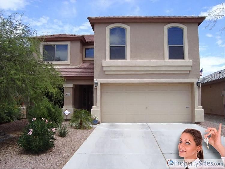 1st image of 1326 W Hereford Dr